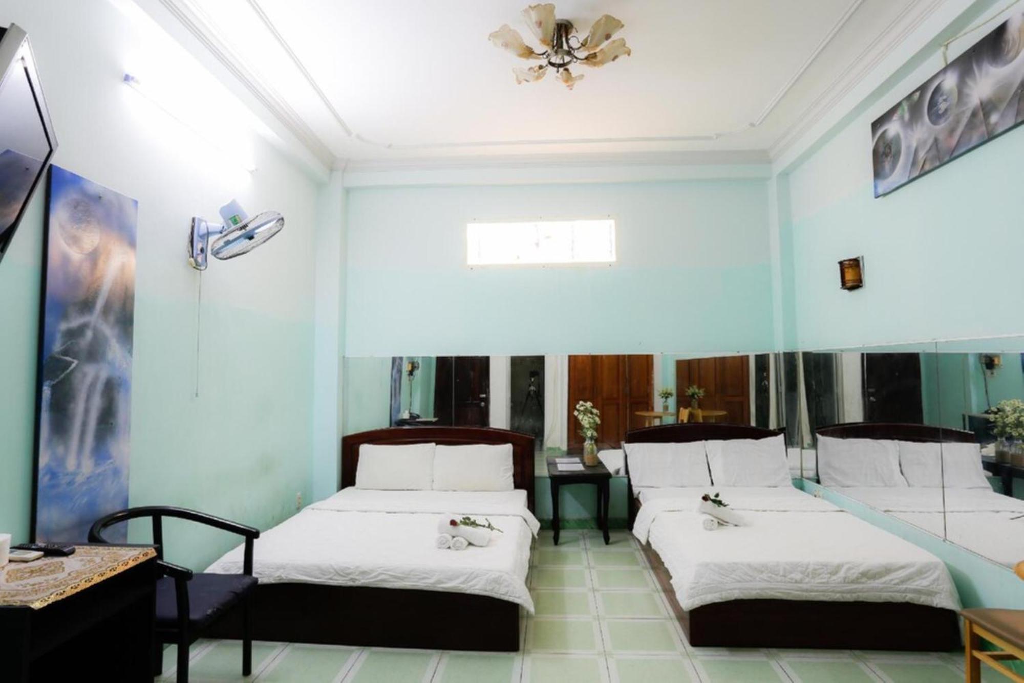 Hong Luc Hotel Hcm Хошимин Екстериор снимка