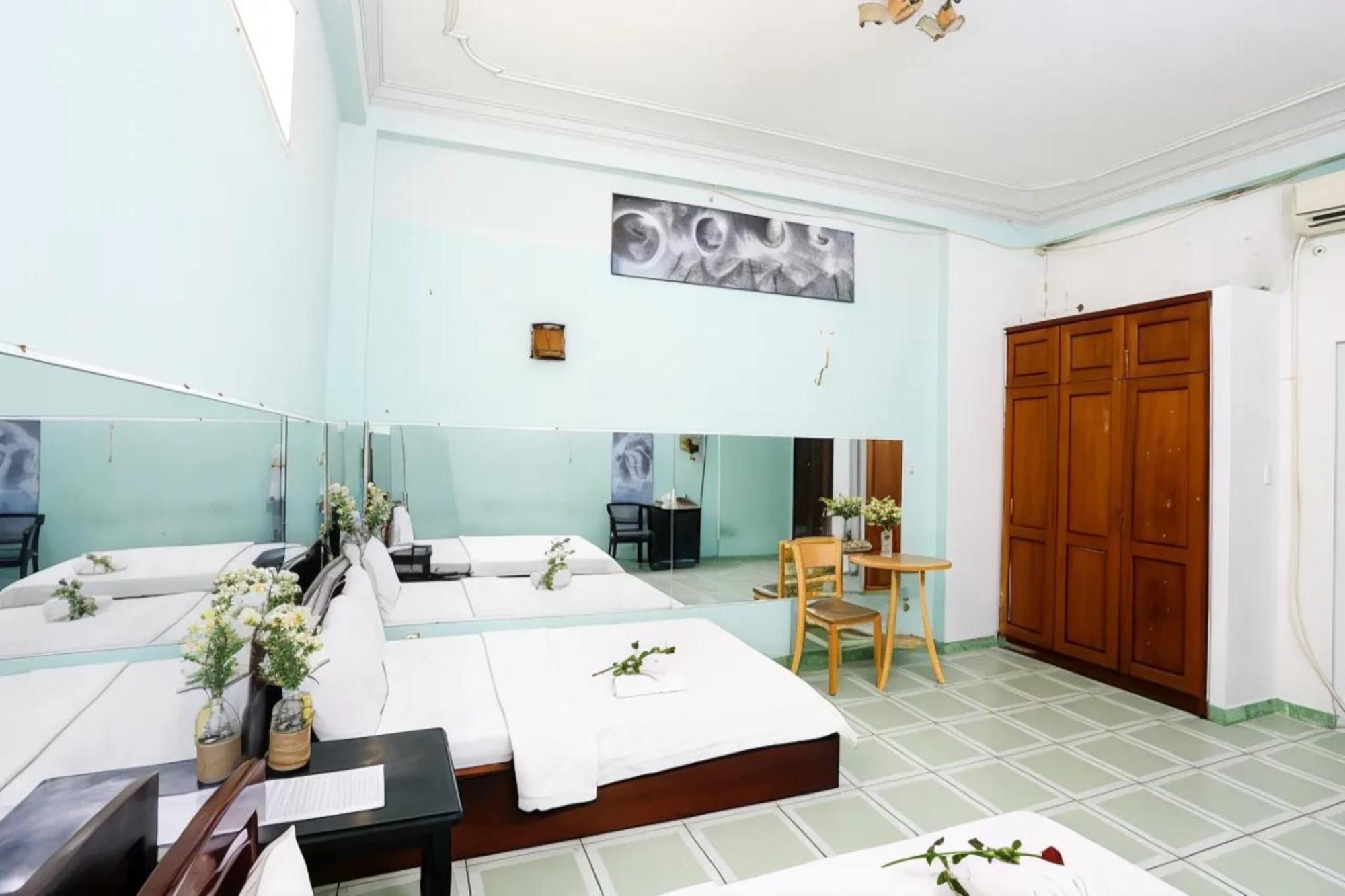 Hong Luc Hotel Hcm Хошимин Екстериор снимка