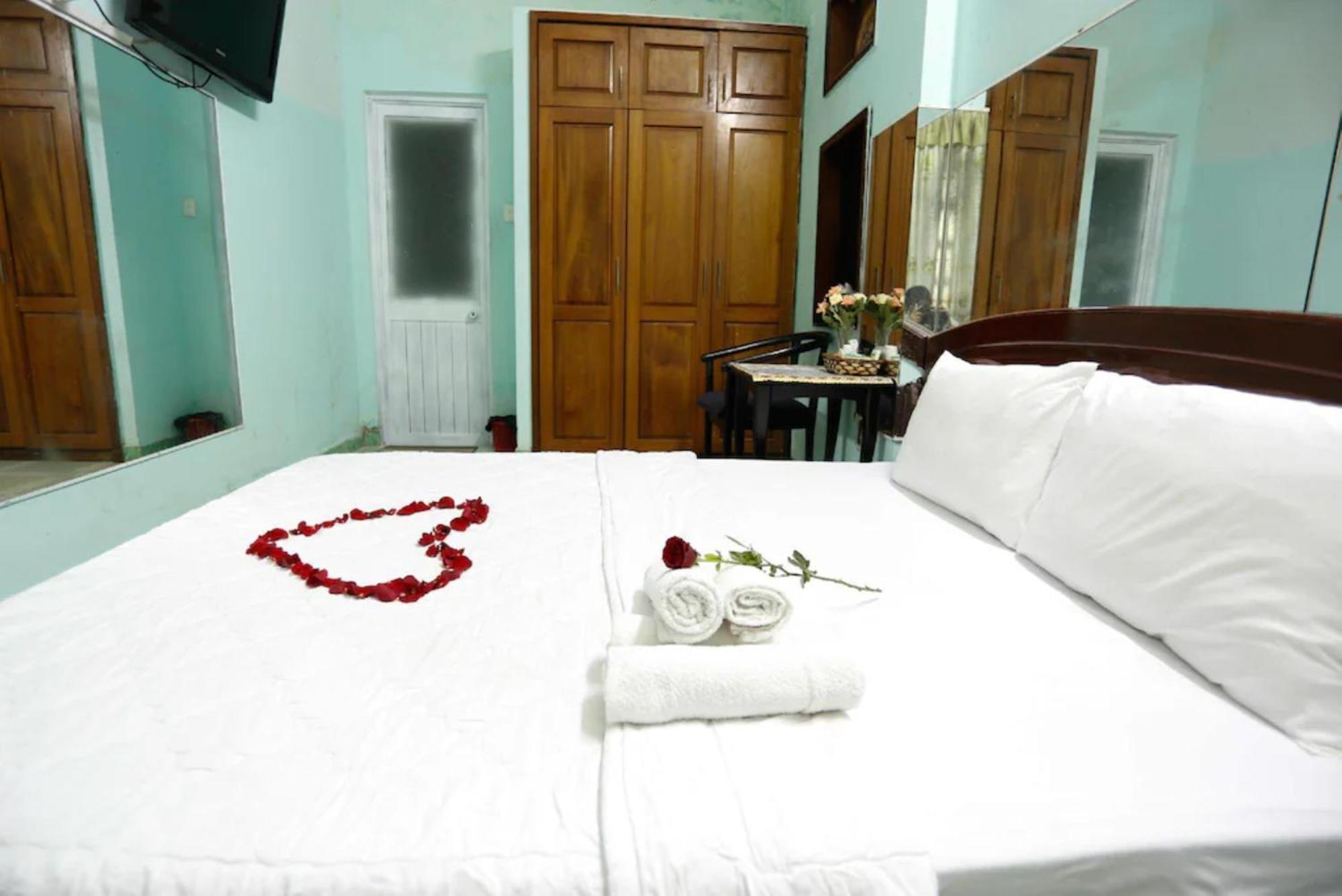 Hong Luc Hotel Hcm Хошимин Екстериор снимка